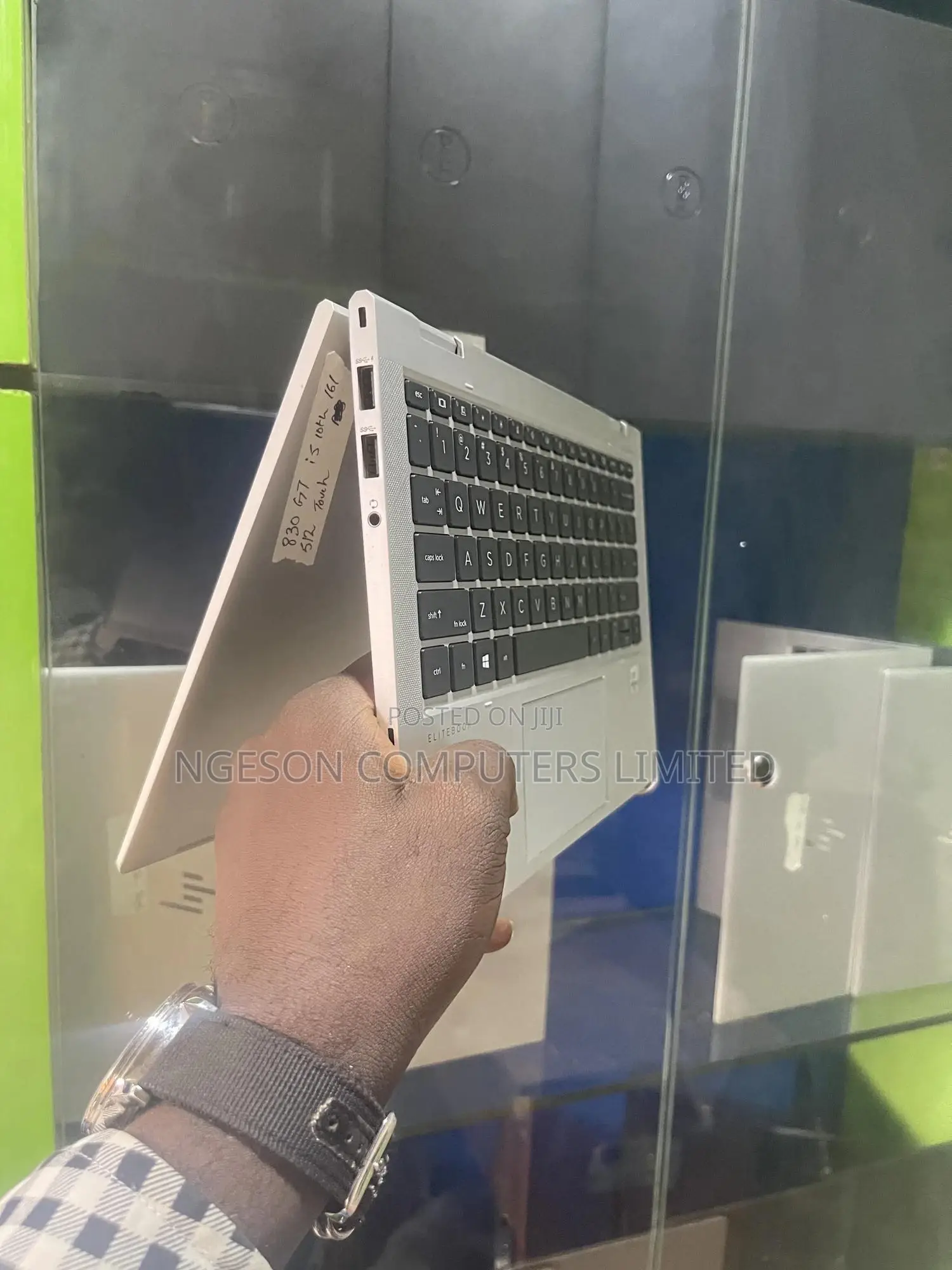 Laptop HP EliteBook 1030 16GB Intel Core i5 SSD 512GB