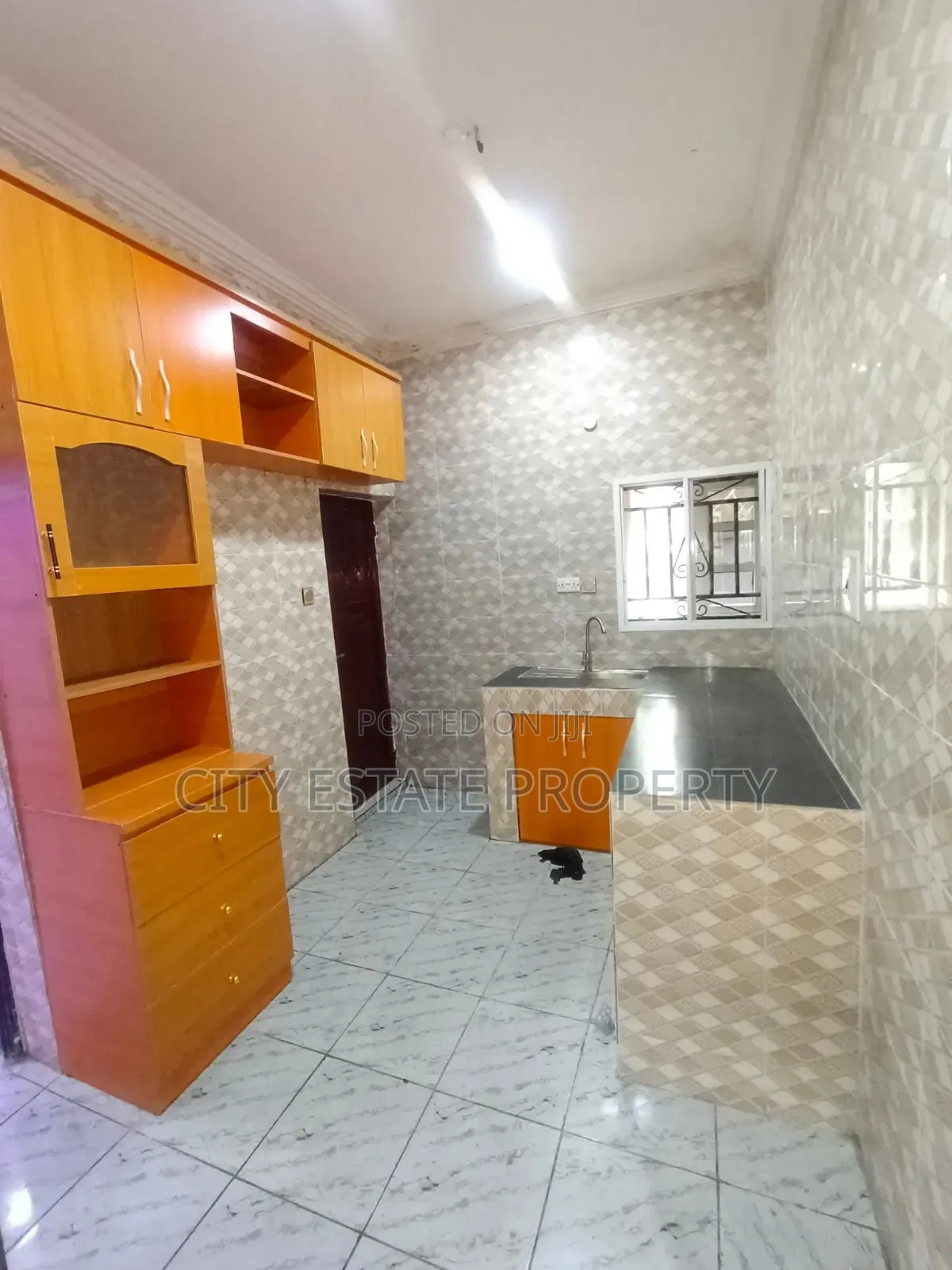 1bdrm Block of Flats in Victory Estate, Port-Harcourt for rent