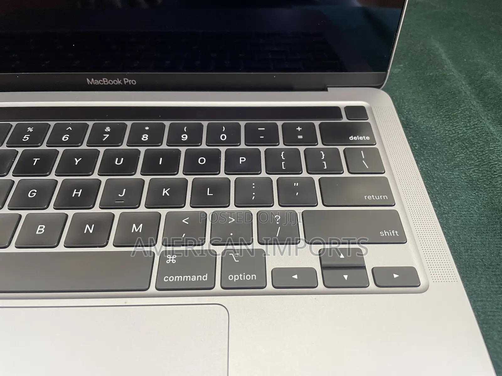 Laptop Apple MacBook Pro 2020 16GB Intel Core I7 SSD 512GB