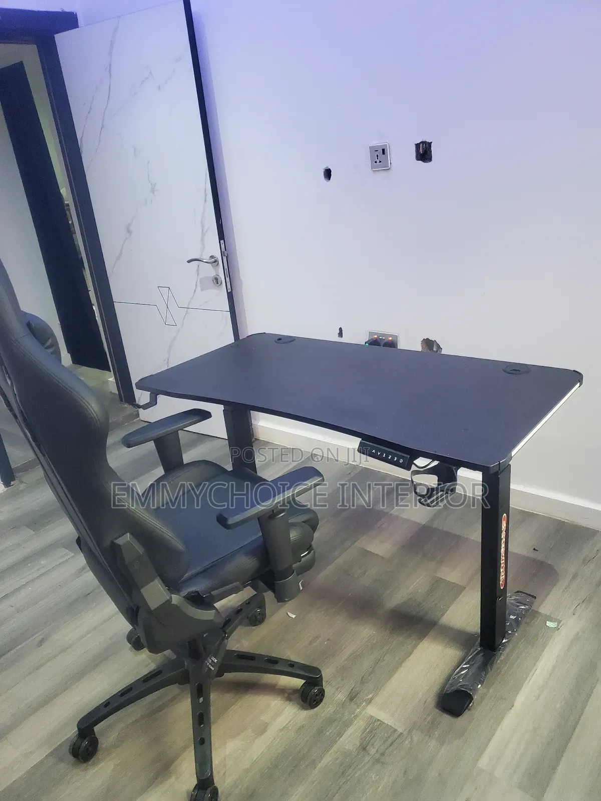 1.2metre Adjustable Electric Table With Chair