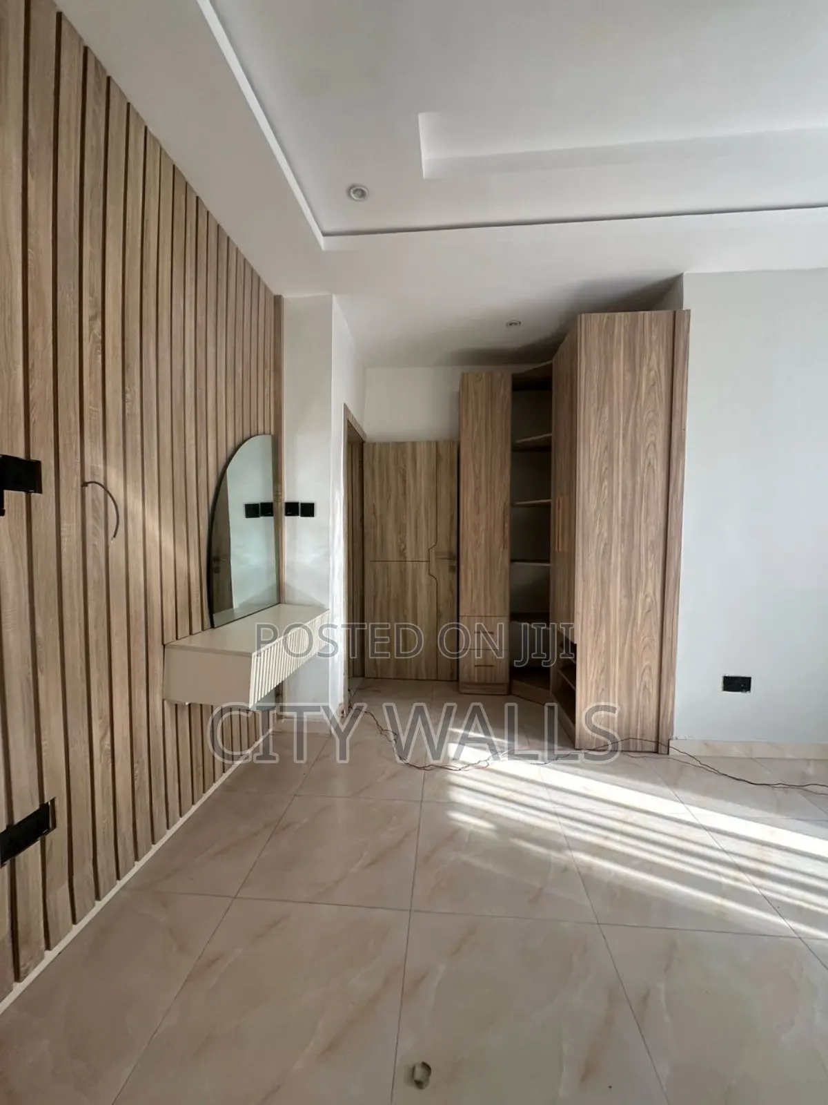 2bdrm Block of Flats in Cyber Ville, Ikate for rent