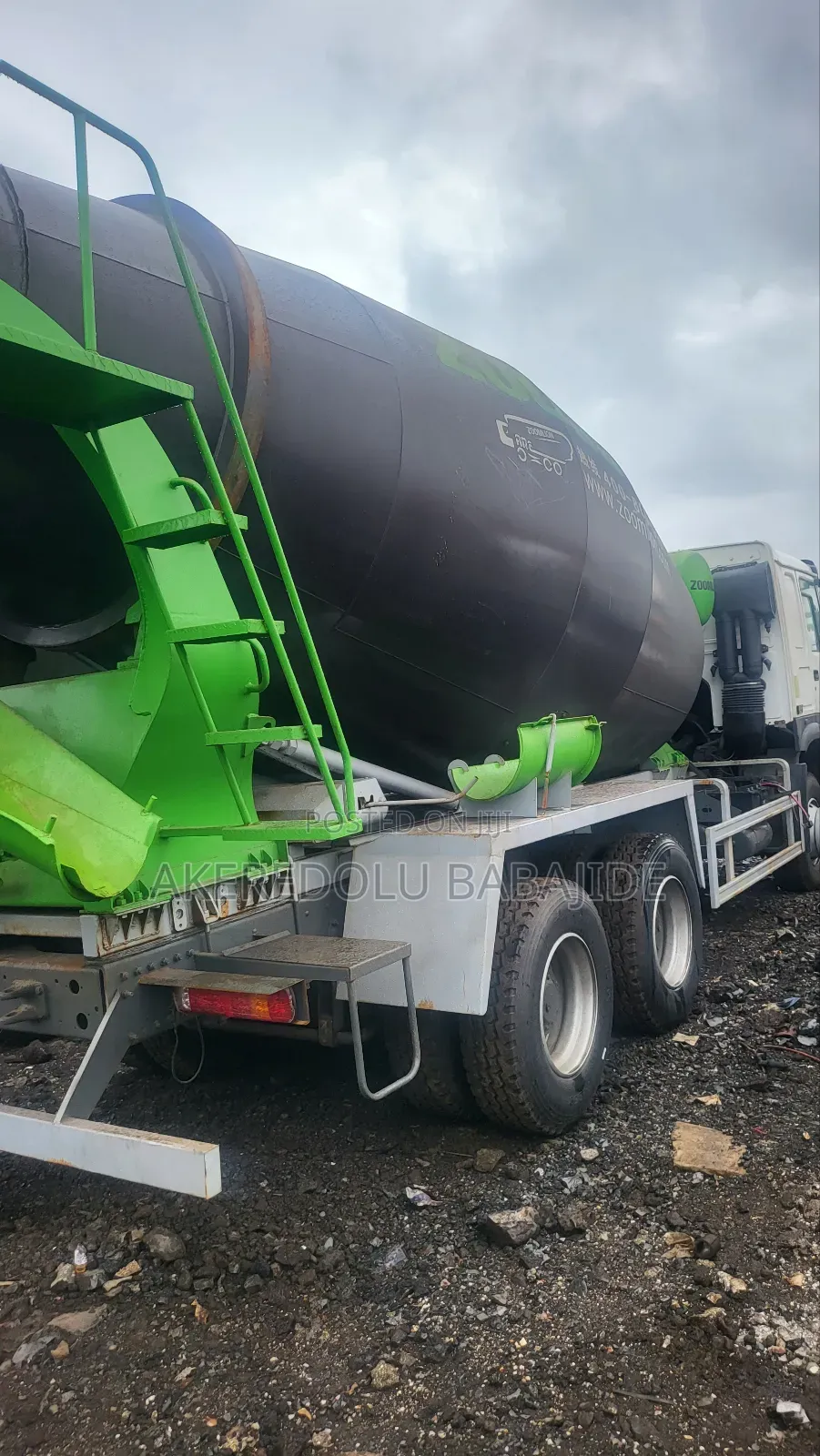 Howo Concrete Mixer 45cm 10tyres