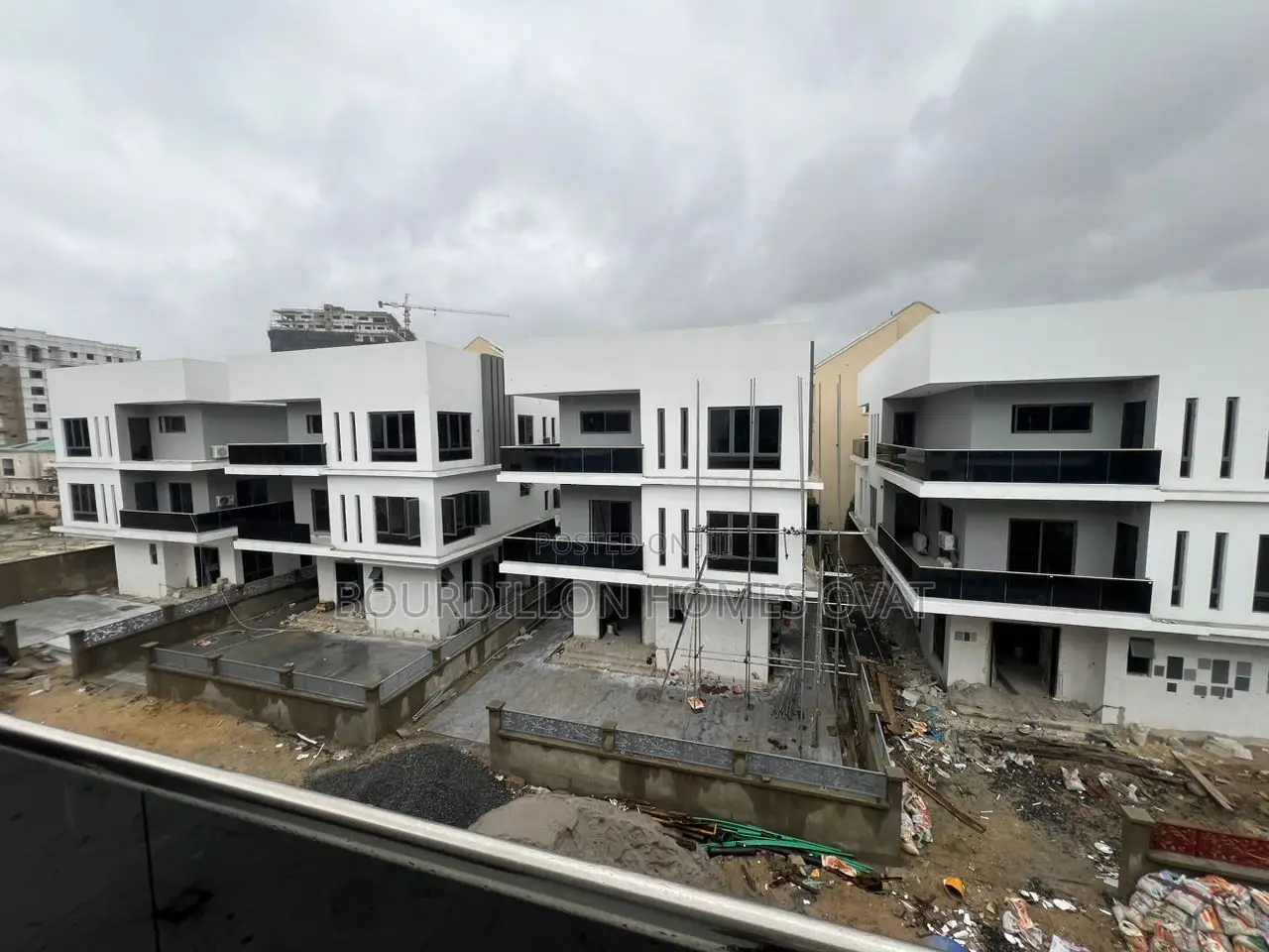 3bdrm Apartment in Ikoyi for sale