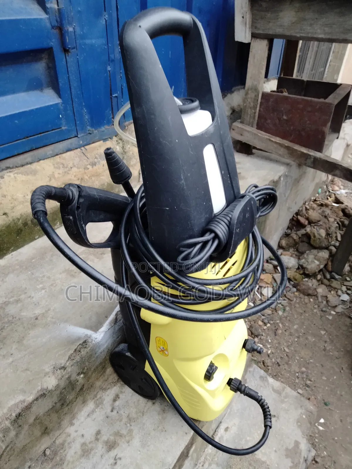 Car and Rug Pressure Washer