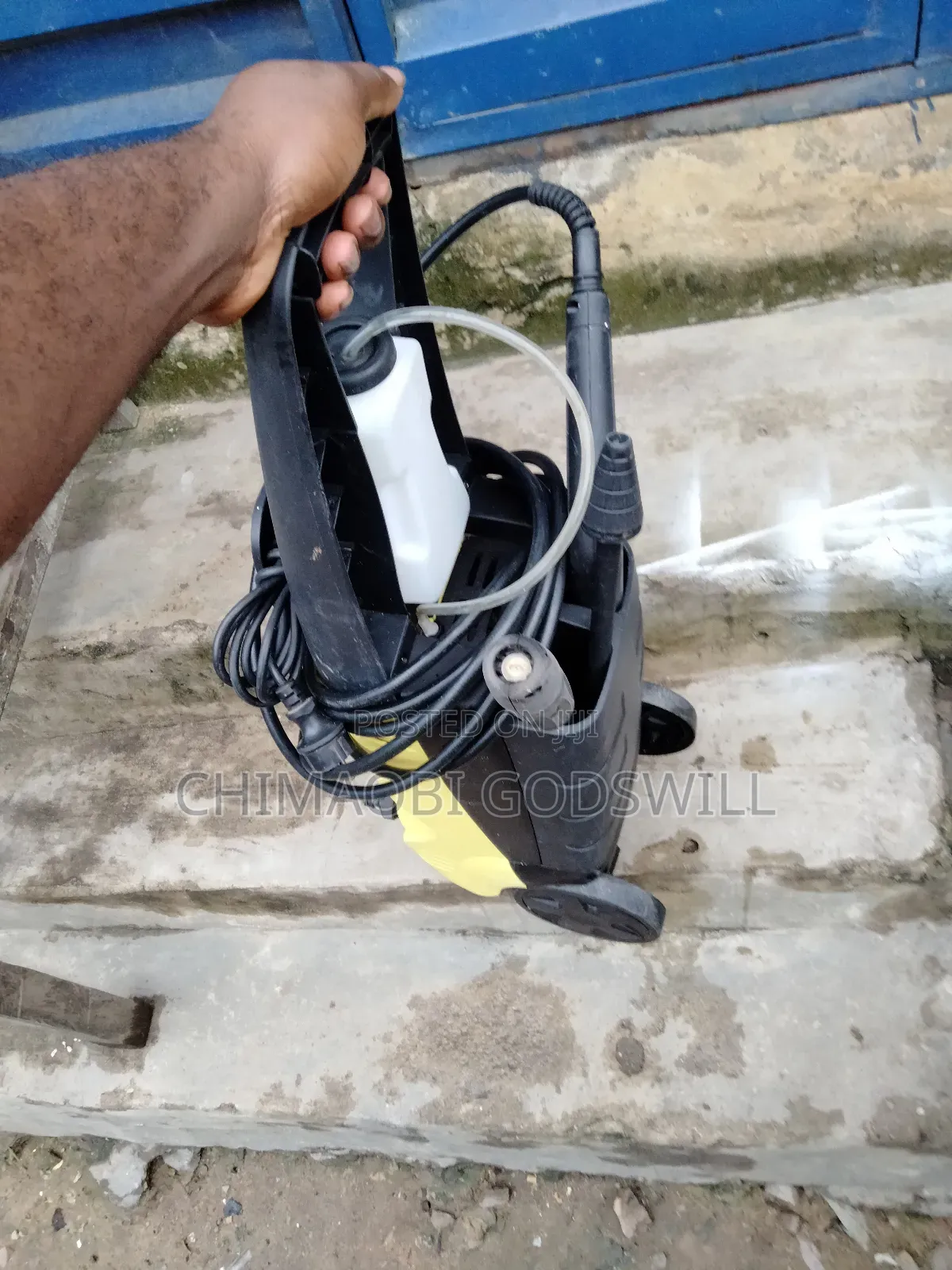 Car and Rug Pressure Washer