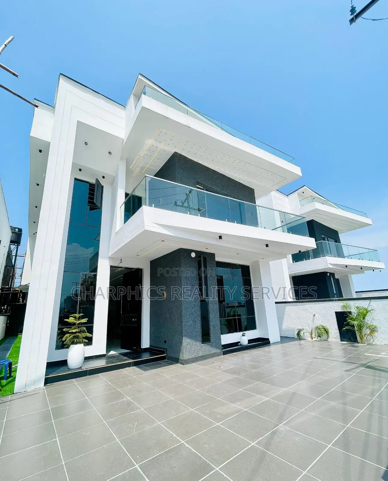 5bdrm Duplex in Ajah for sale
