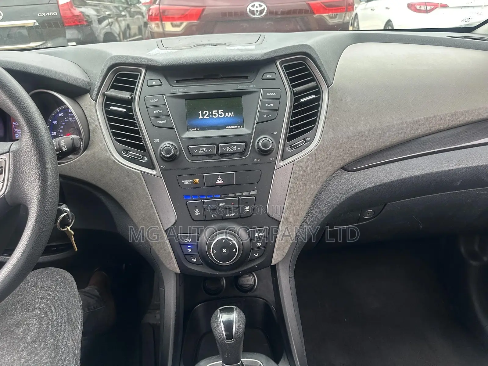 Hyundai Santa Fe Limited FWD 2016 Black