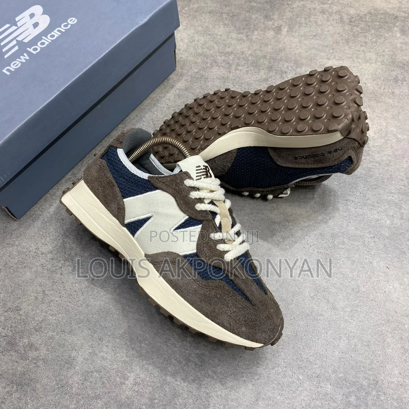 New Balance 327 Earth Brown Sneakers