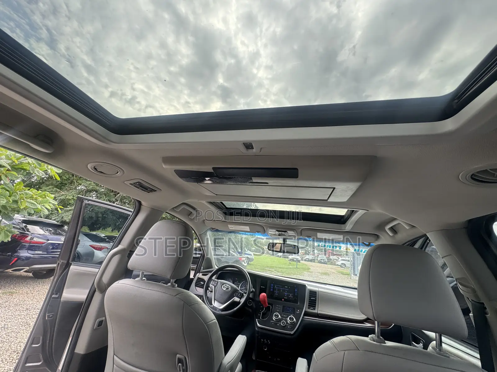 Toyota Sienna 2012 Gray