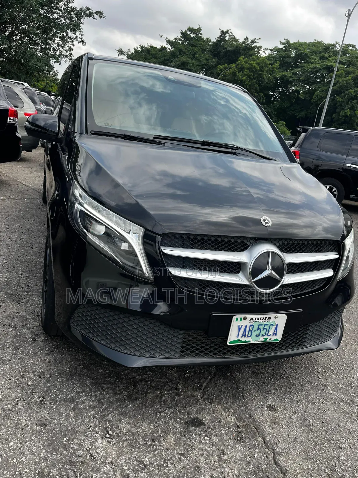 Mercedes Viano Available for Hire