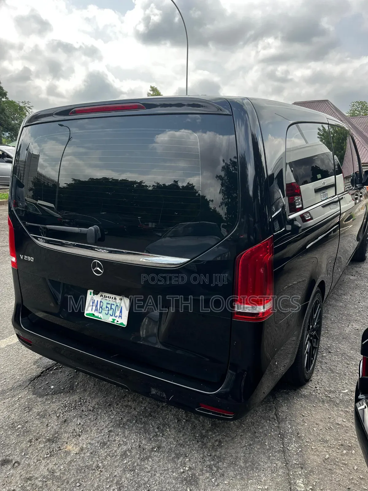 Mercedes Viano Available for Hire