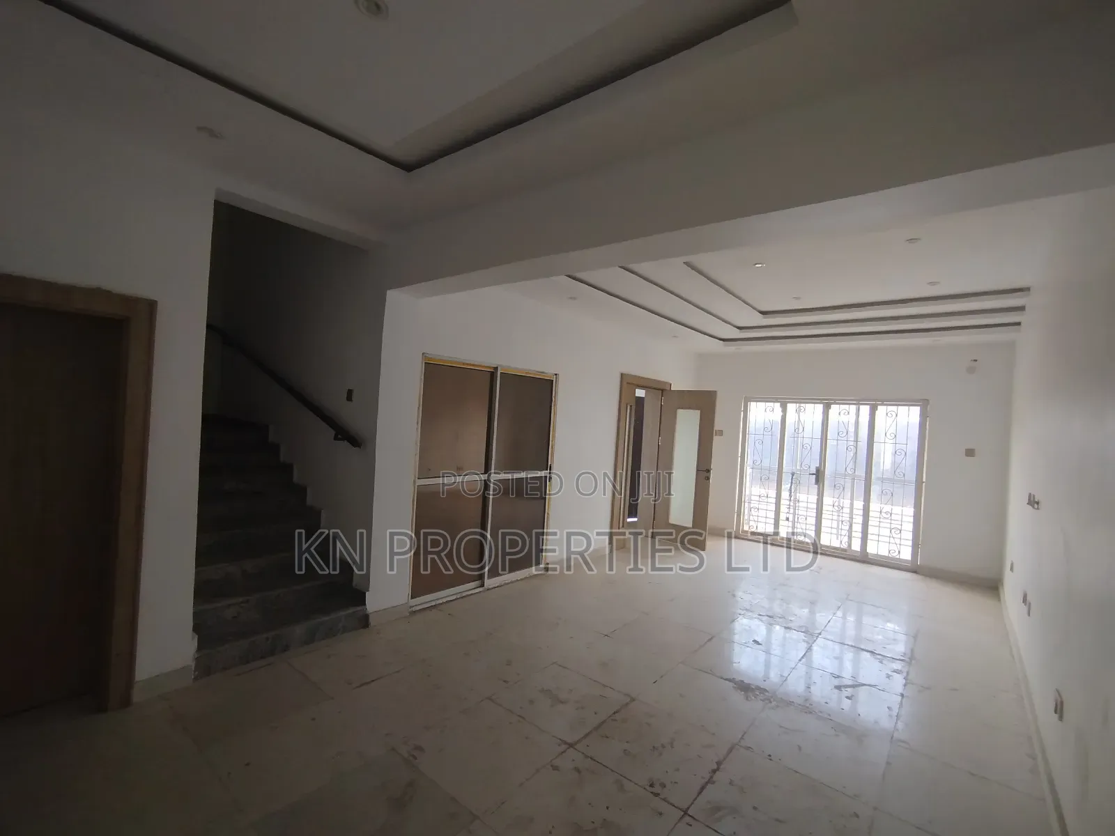 4bdrm Townhouse / Terrace in Mabushi for rent