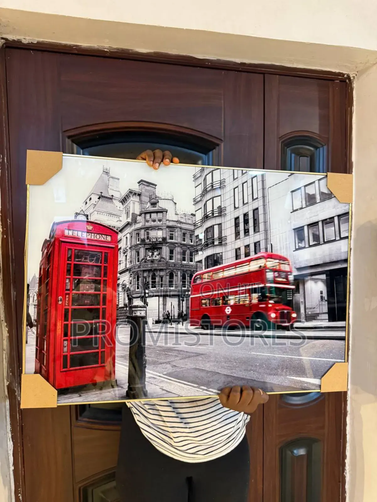 Beautiful and Unique Luxury Glass Frame 50x70cm