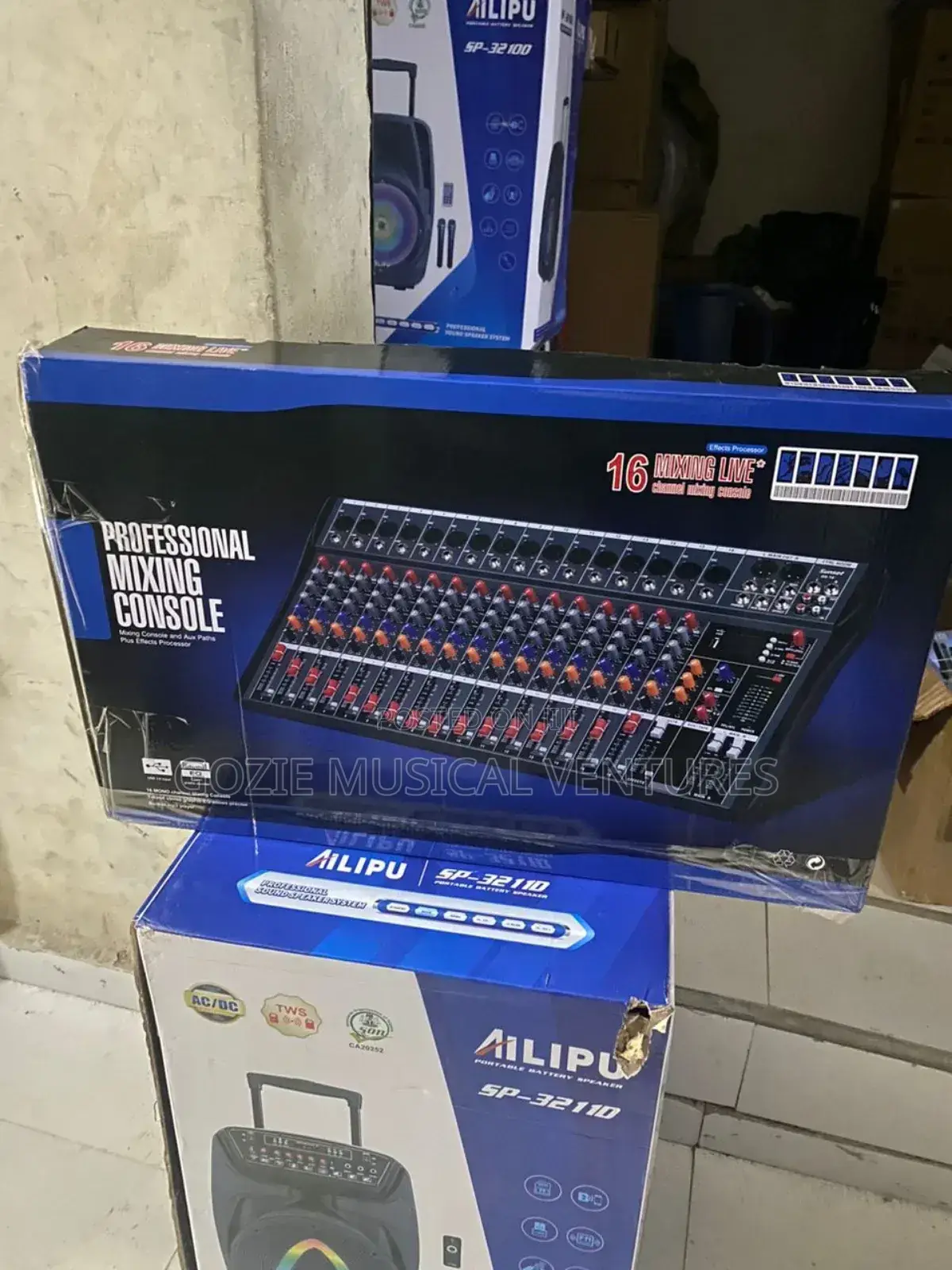 Yamaha Mixing 16 Channels