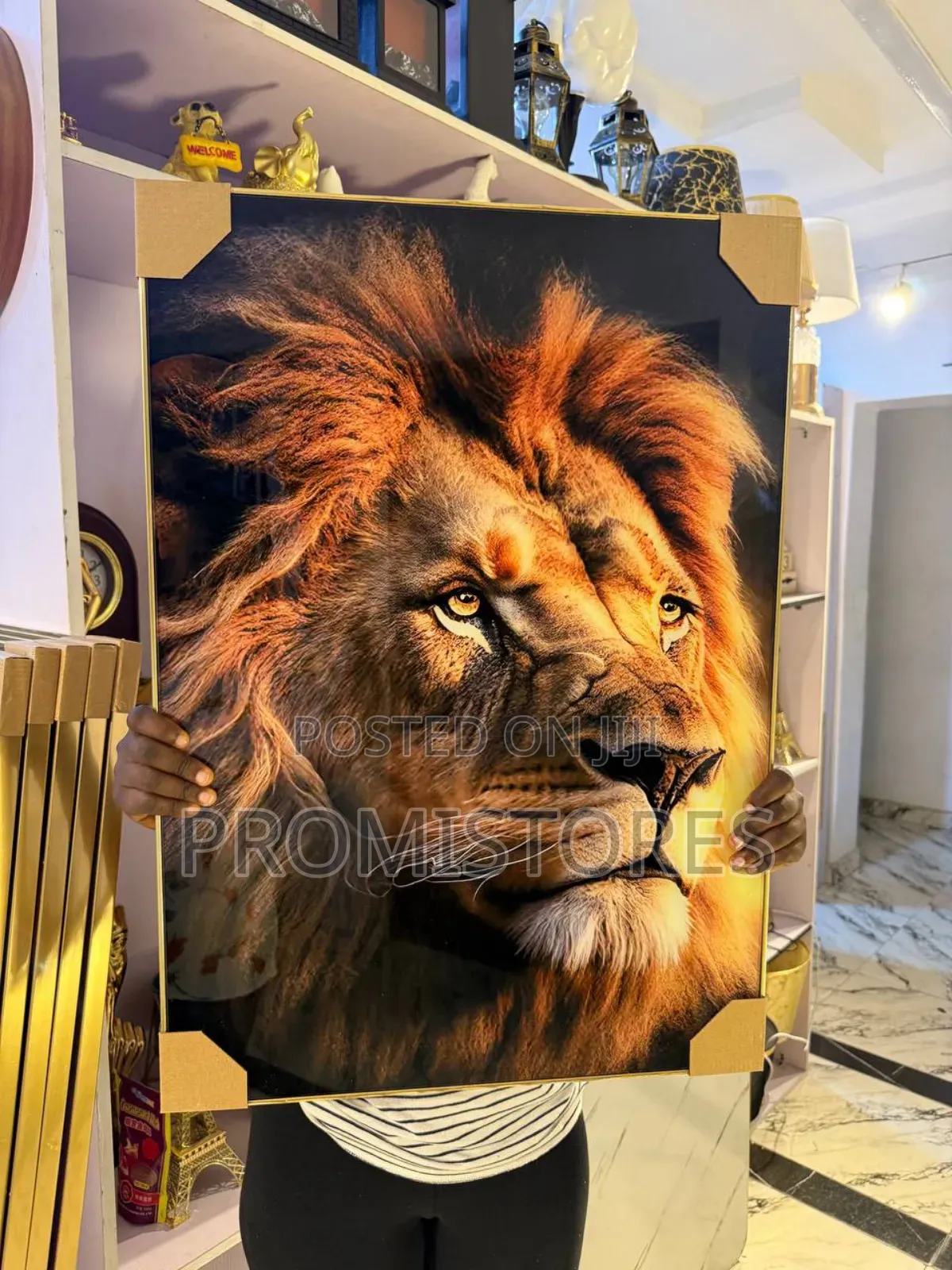 Beautiful and Unique Luxury Glass Frame 50x70cm