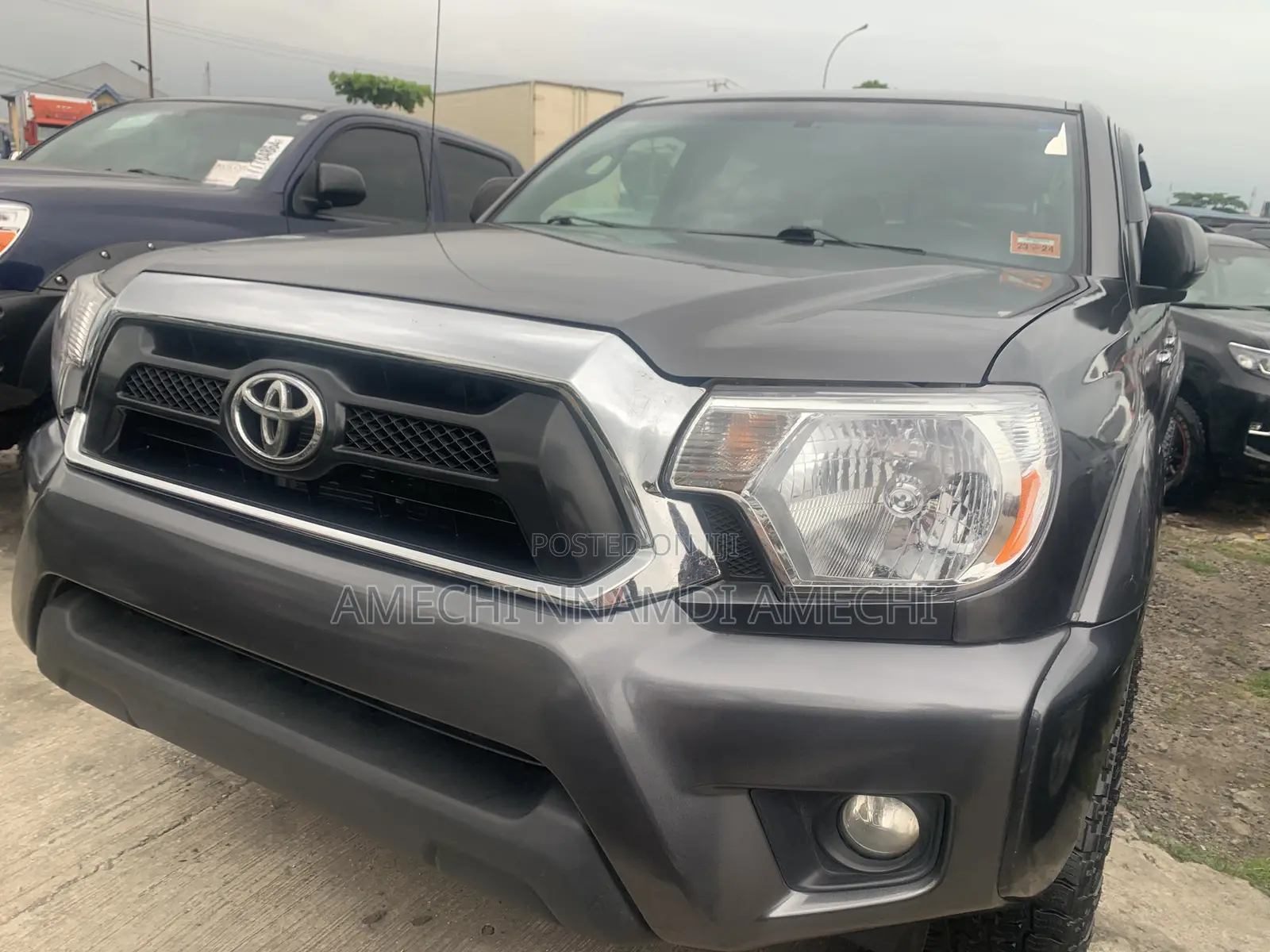 Toyota Tacoma 4dr Access Cab 4WD 6.1 ft. SB (2.7L 4cyl 5M) 2015 Gray