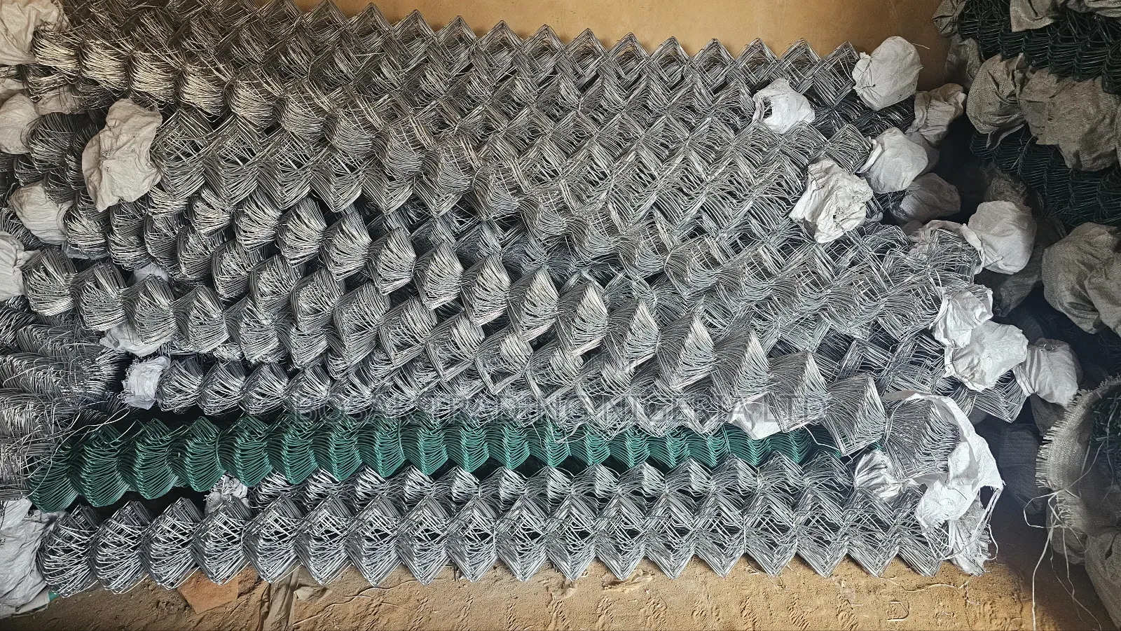 Gavanized Chainlink Fence Wire 6ft by 40ft