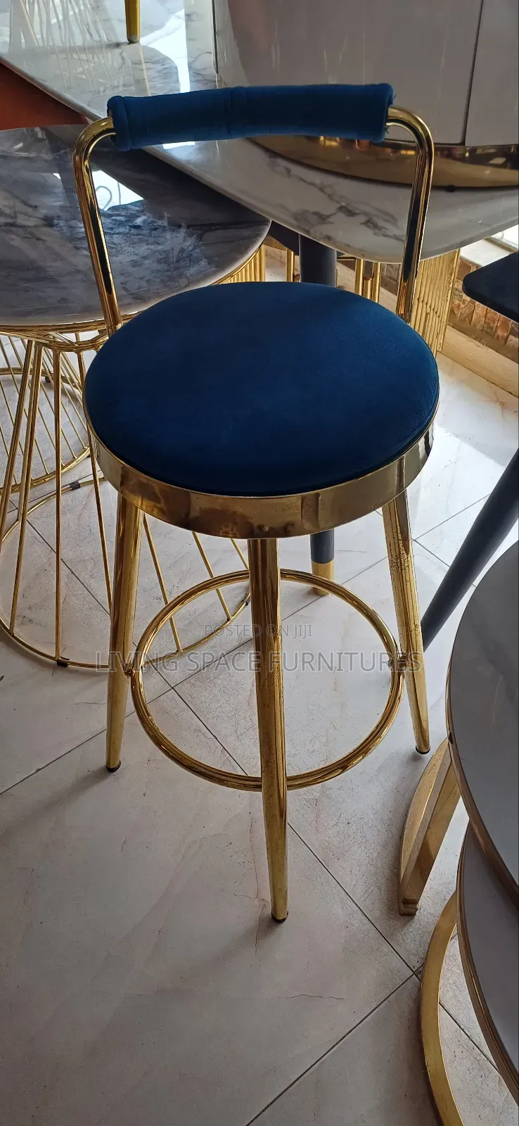 Rotating High Bar Stool