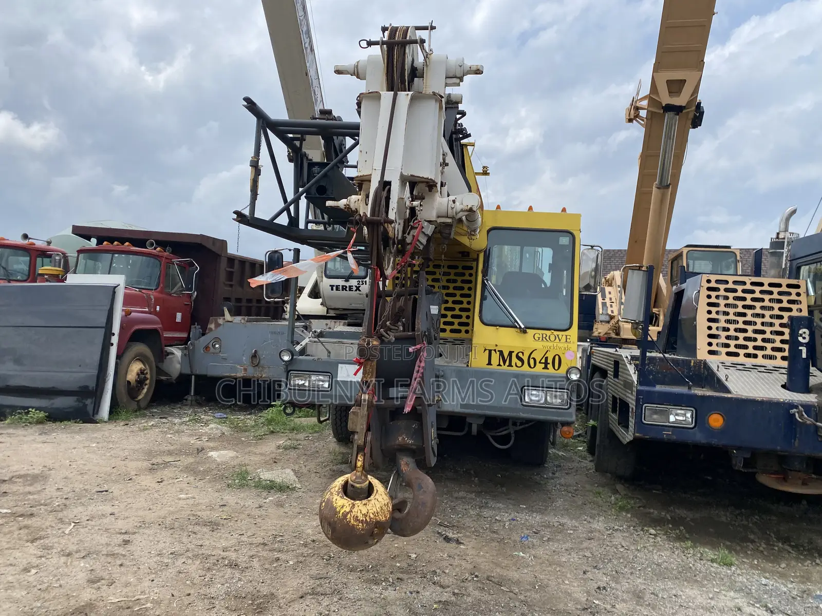 Groove Crane 45-Tons