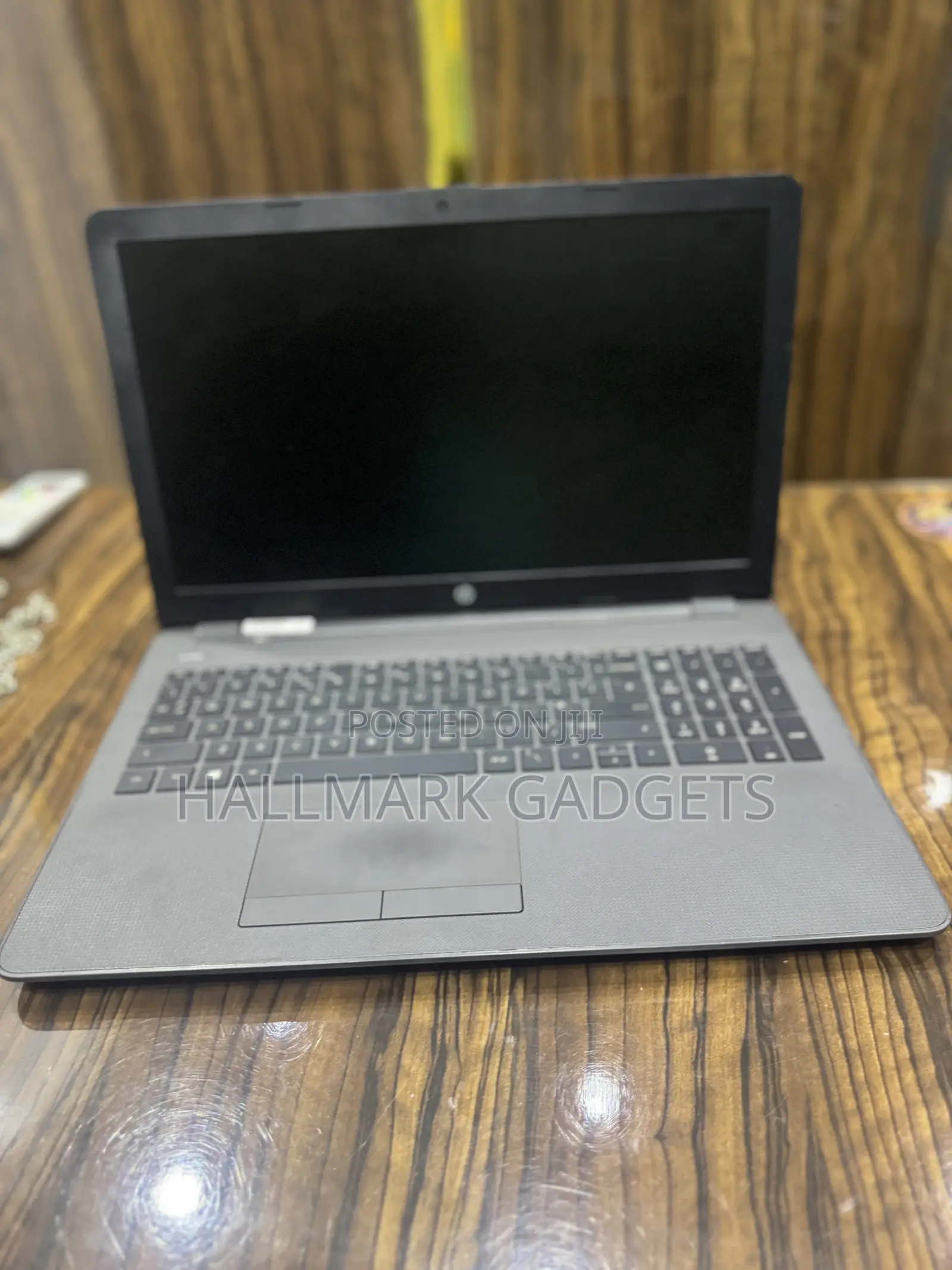 Laptop HP 250 G3 8GB Intel Core I3 HDD 1T