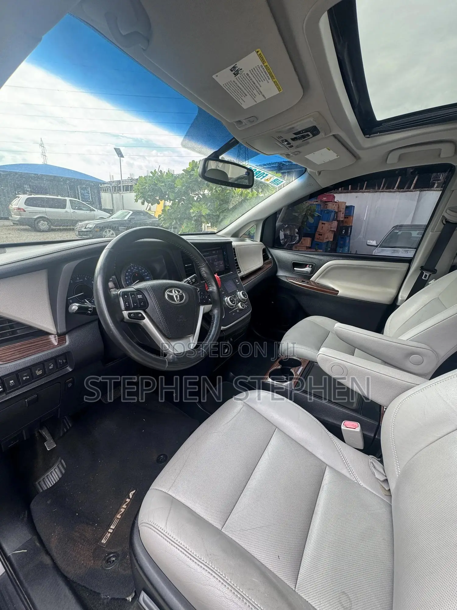 Toyota Sienna 2012 Gray