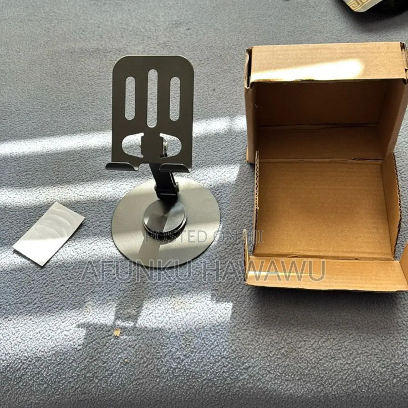 Aluminum 360 Degree Rotating Phone Holder