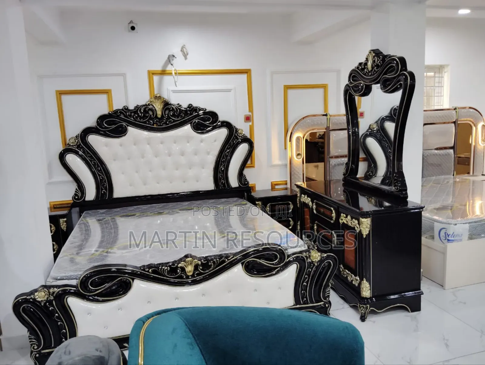 Royal Bed Set.