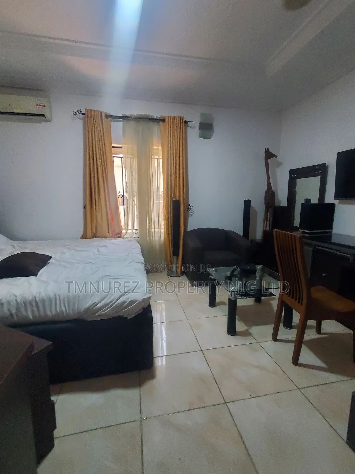 Furnished Studio Apartment in Chevron for rent