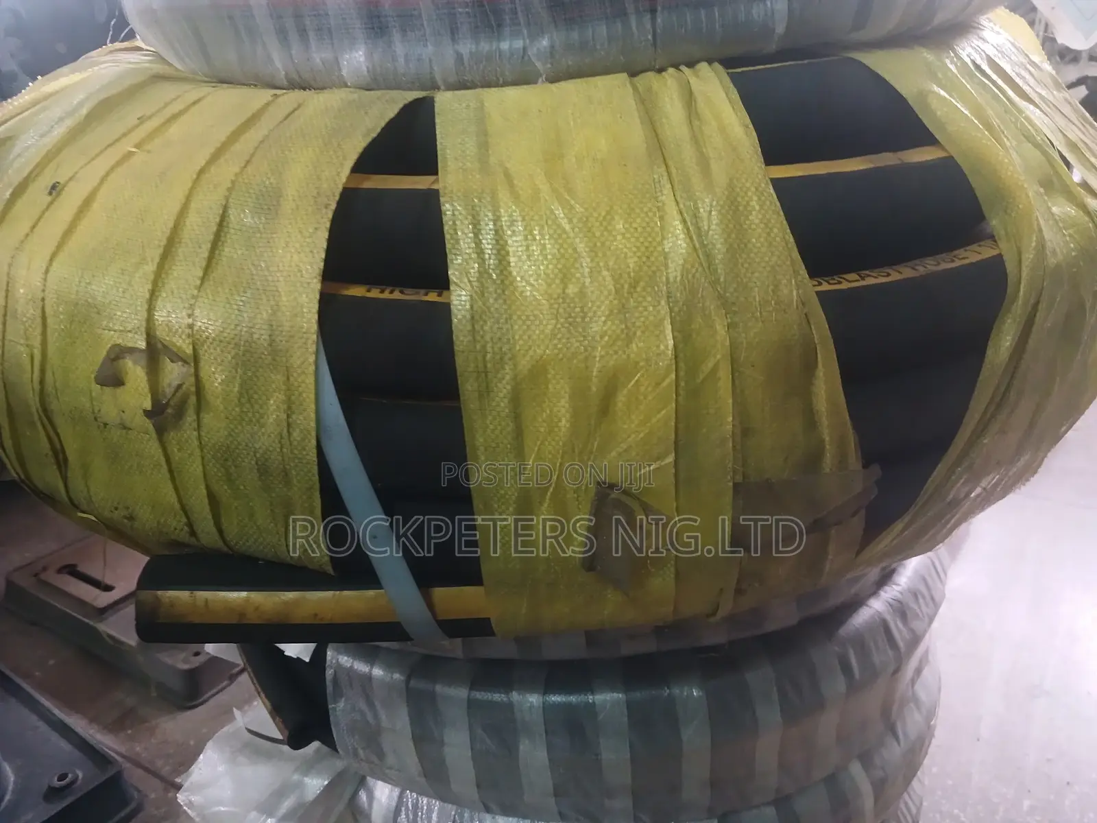 1 1⁄4" Sand Blasting Hose (100m) Roll