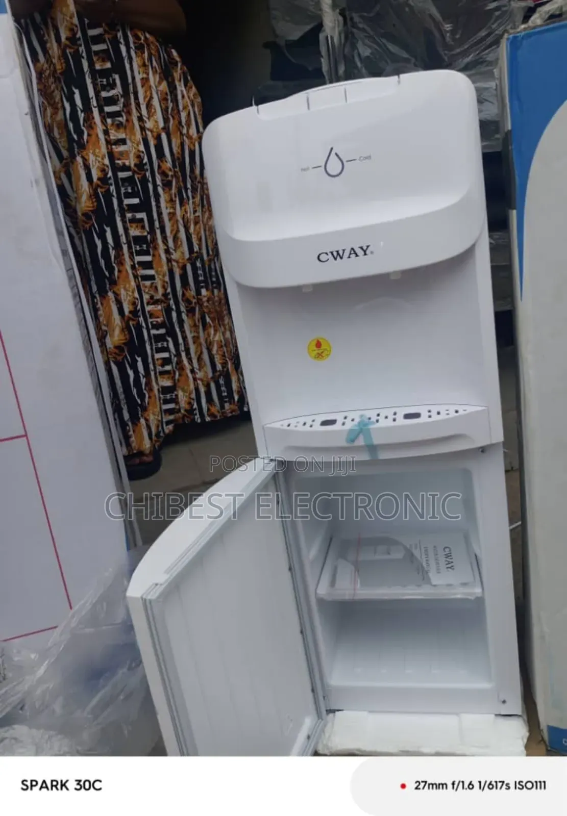 Water Dispenser Hot and Colo Side Cway