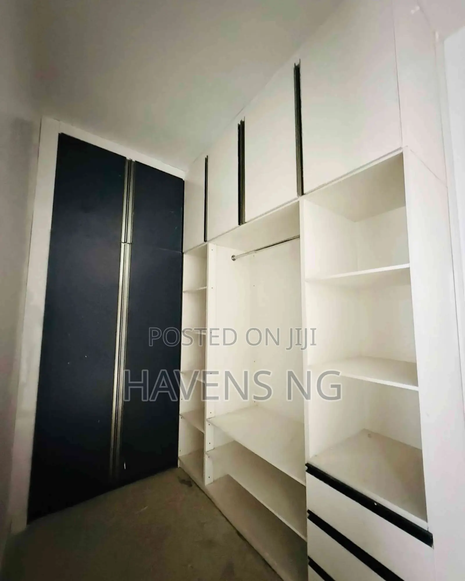 3bdrm Duplex in Eliozu for sale
