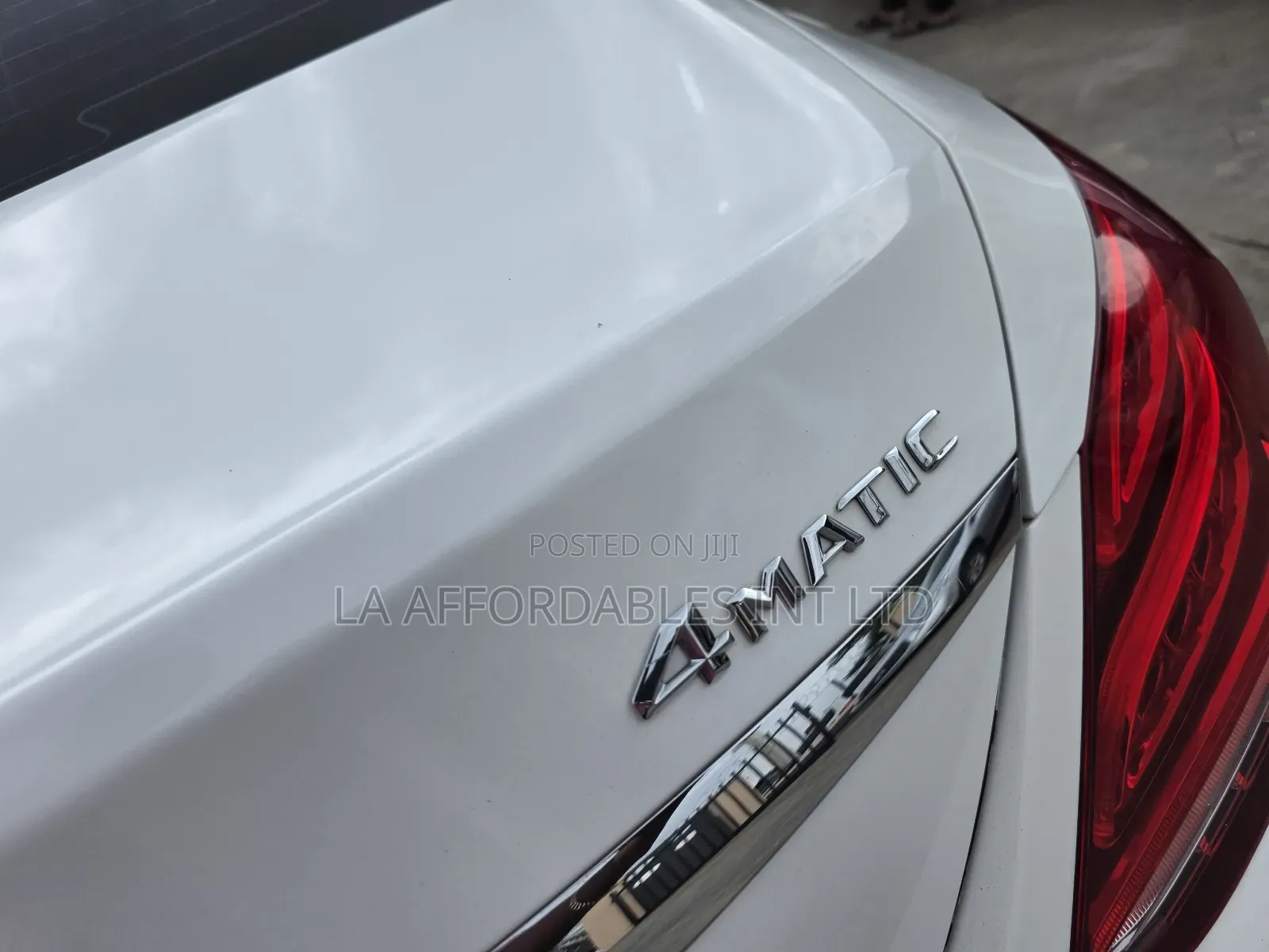 Mercedes-Benz C400 4Matic AWD Sedan (3.0L V6 7A) 2015 White