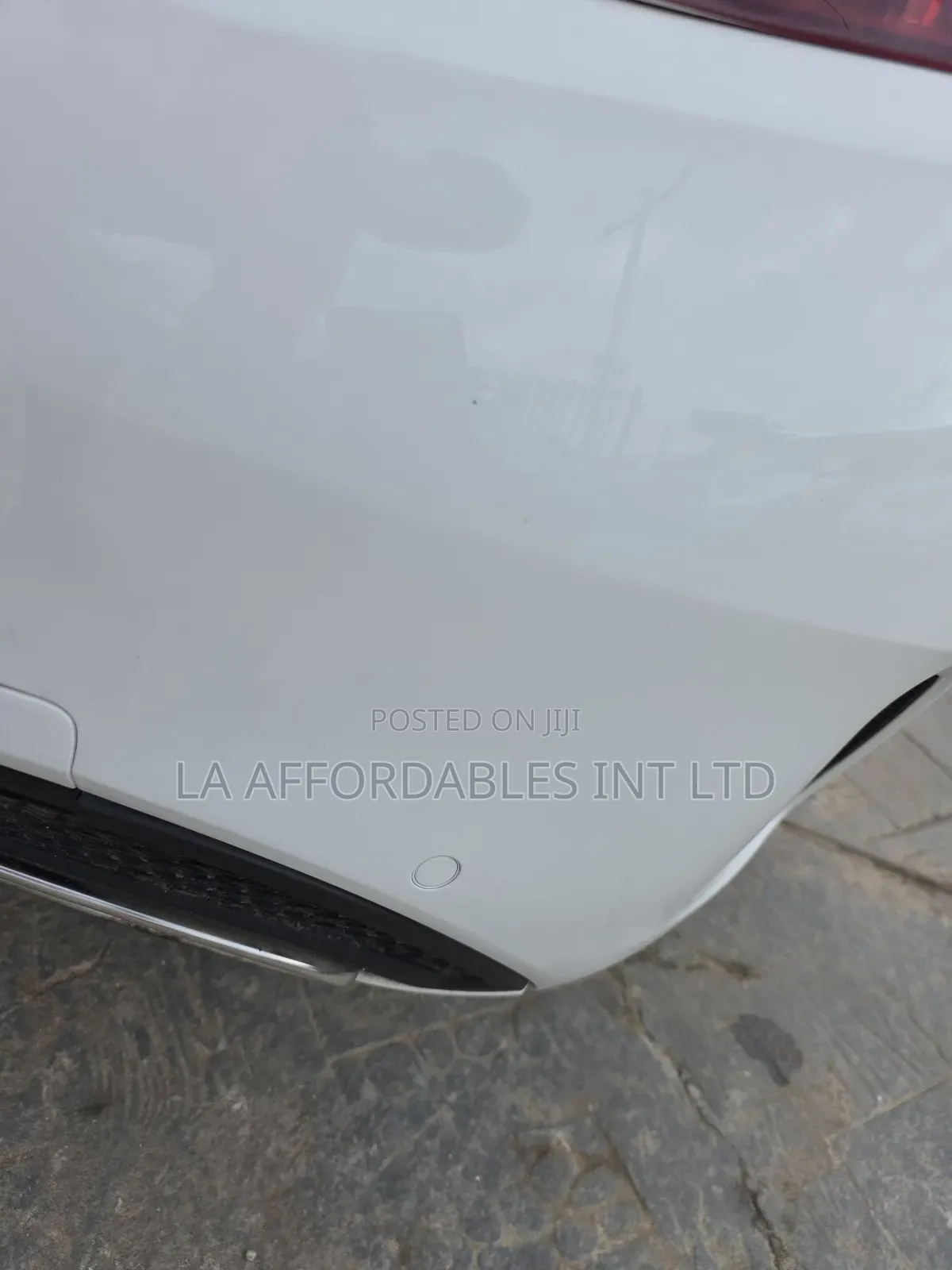 Mercedes-Benz C400 4Matic AWD Sedan (3.0L V6 7A) 2015 White
