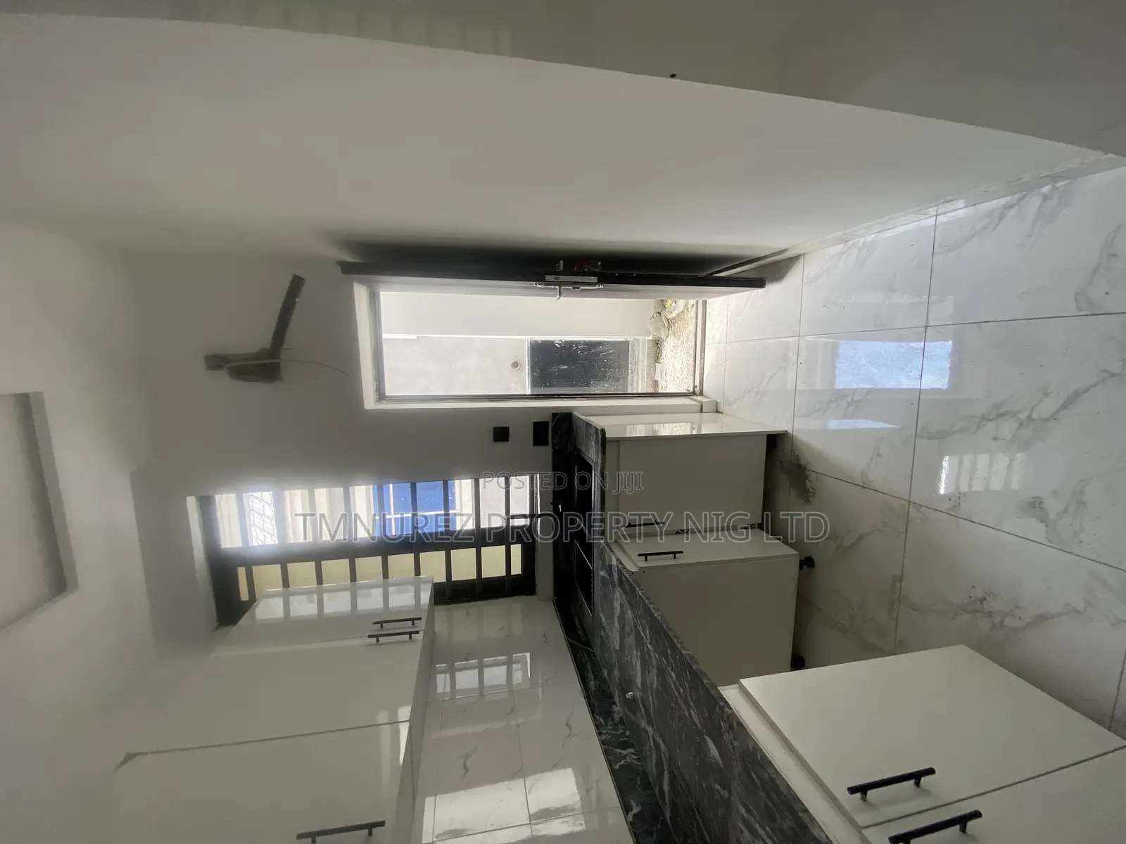 4bdrm Duplex in Ologolo, Lekki for sale