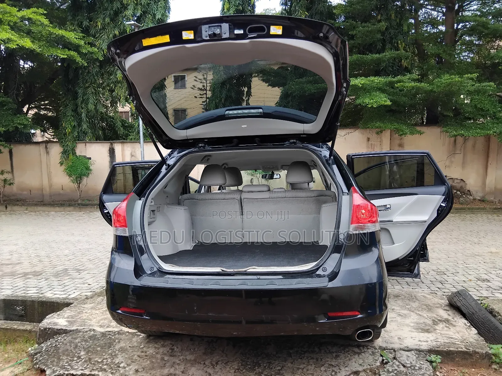 Toyota Venza AWD 2010 Black