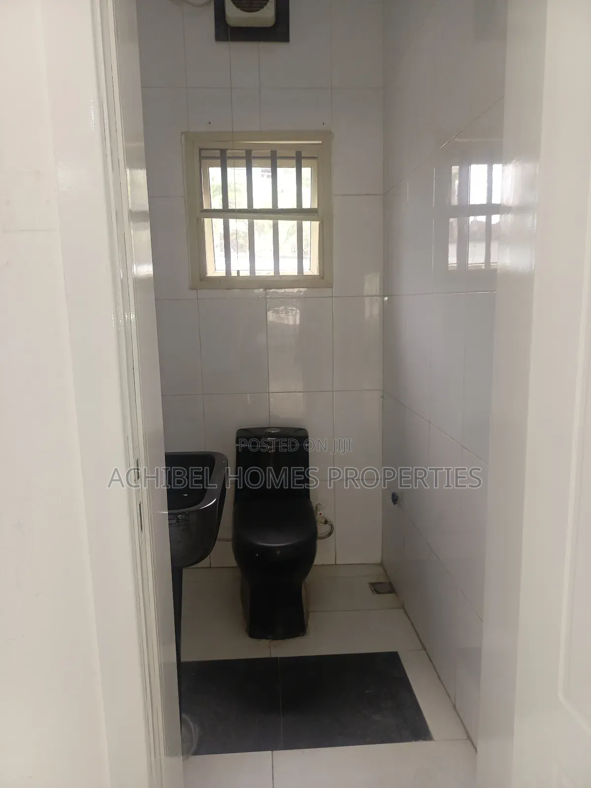 3bdrm Apartment in Lekki for rent