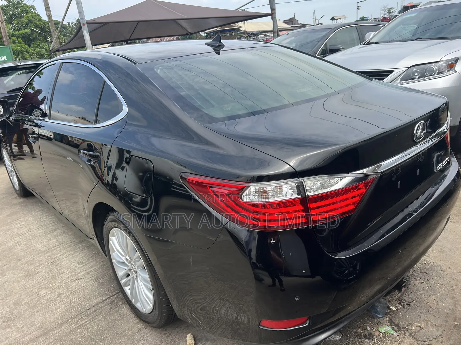 Lexus ES 2015 Black