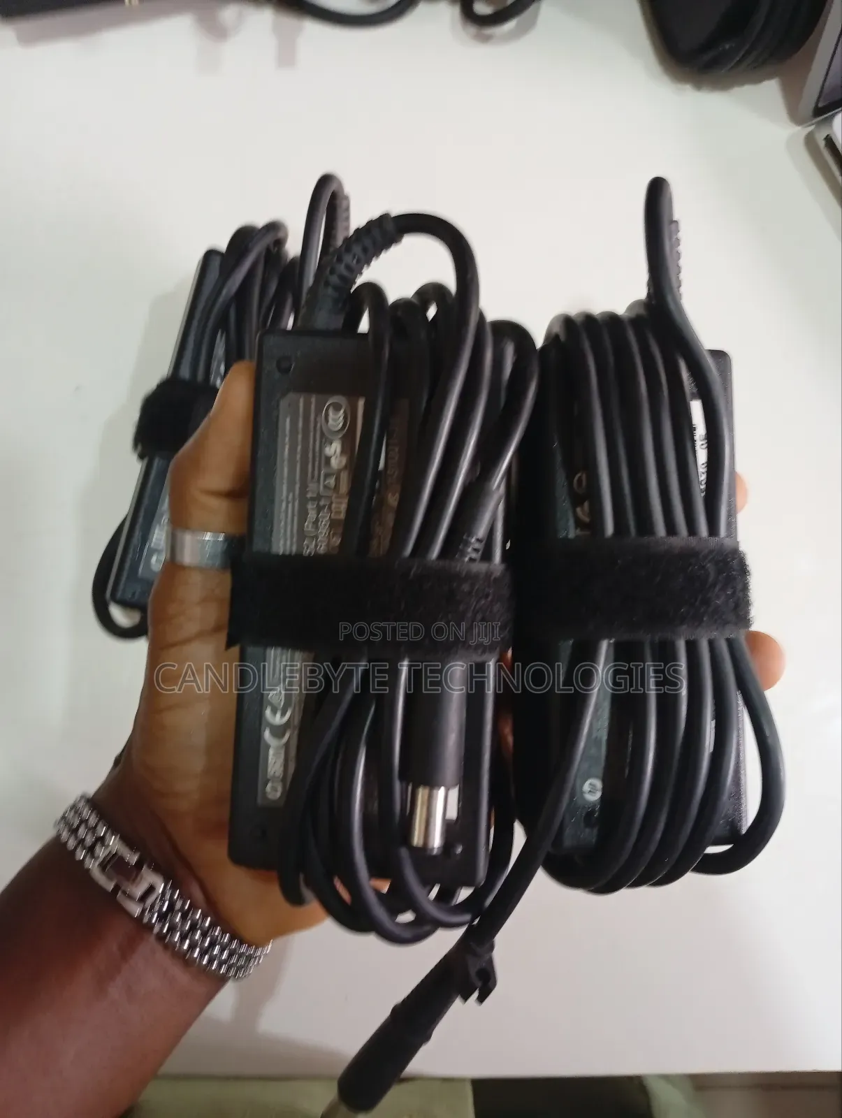 Follow Come Hp Big Mouth 65w Charger – Tested, and Reliable