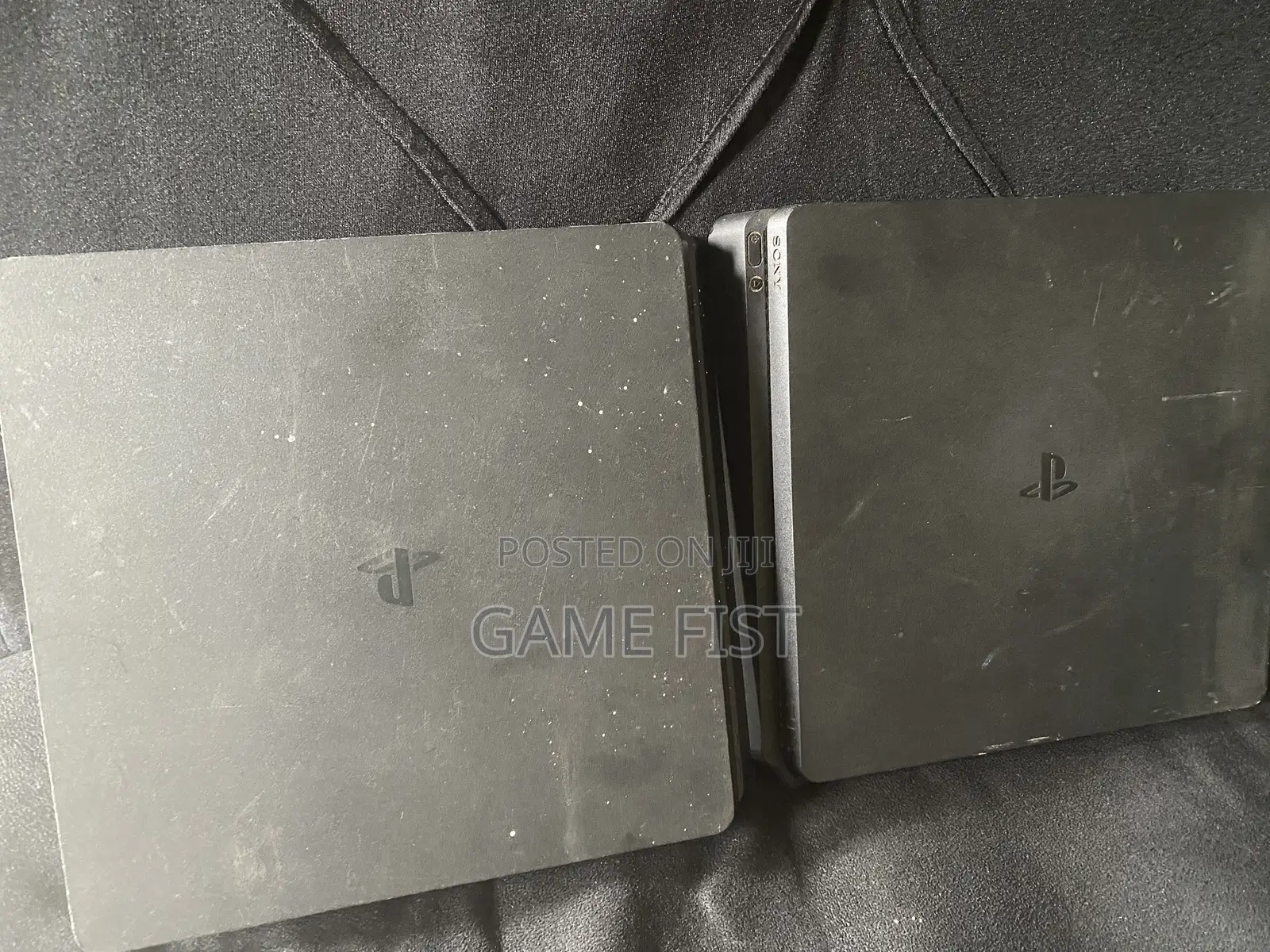 Ps4 Slim With 1 Pad and Games