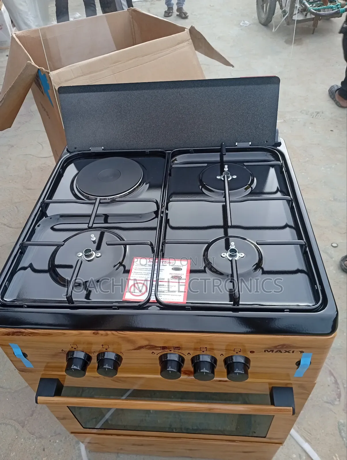 Maxi Cooking Standing Gas 4 Burner