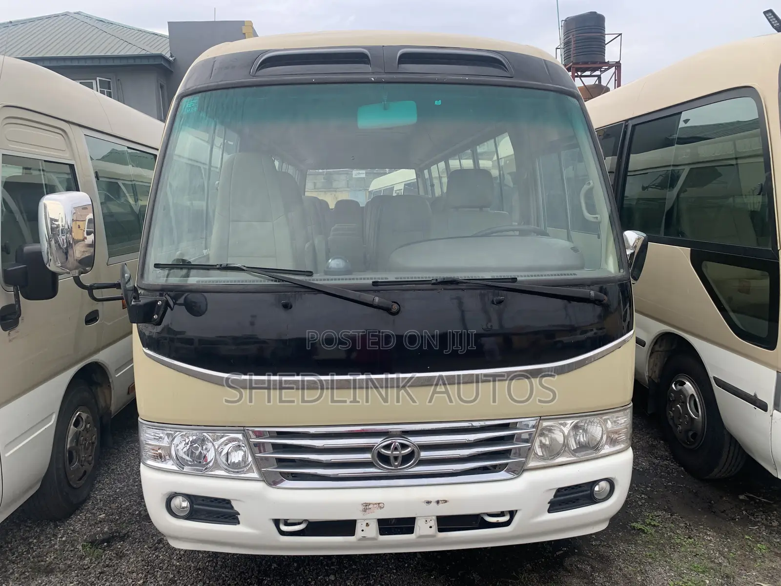 Toyota Coaster 2018