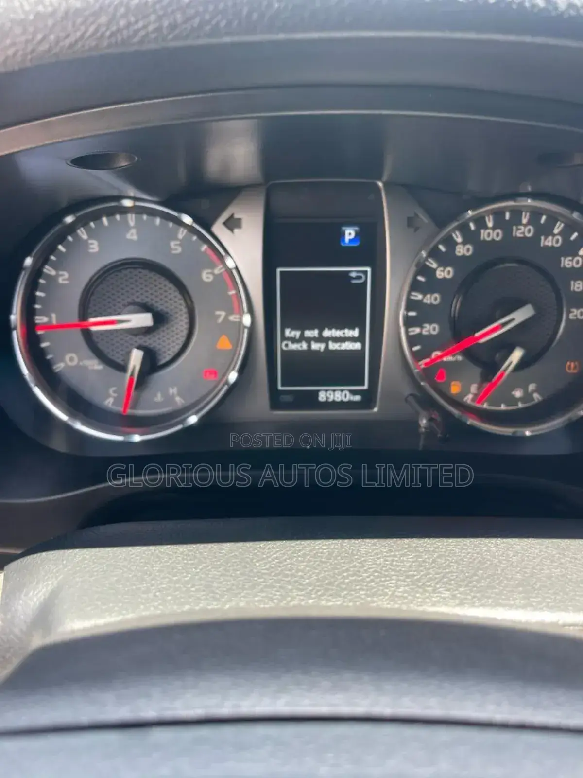 Toyota Hilux 2026 Black