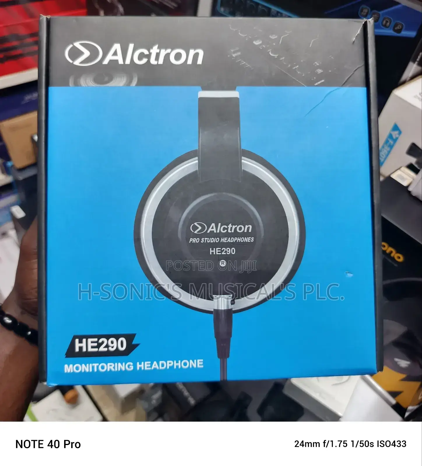 Alctron He290
Closed Monitoring Headphones