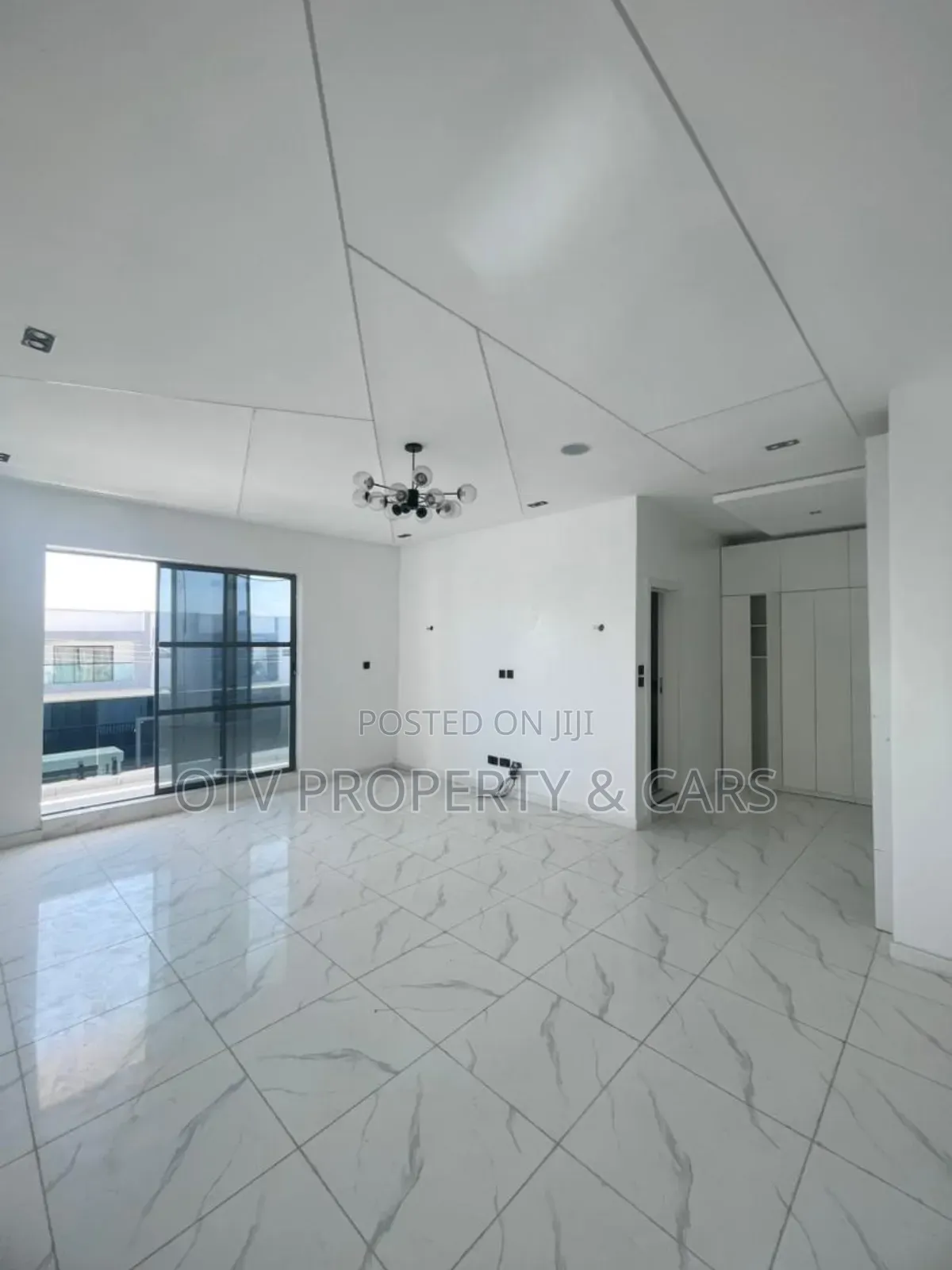 Furnished 5bdrm Duplex in Ikota for sale
