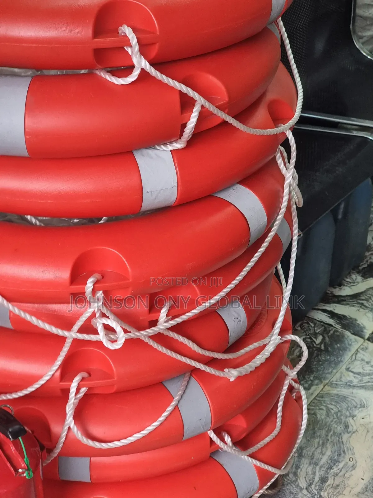 Swimming Pool Safety Tyre (Life Bouy)