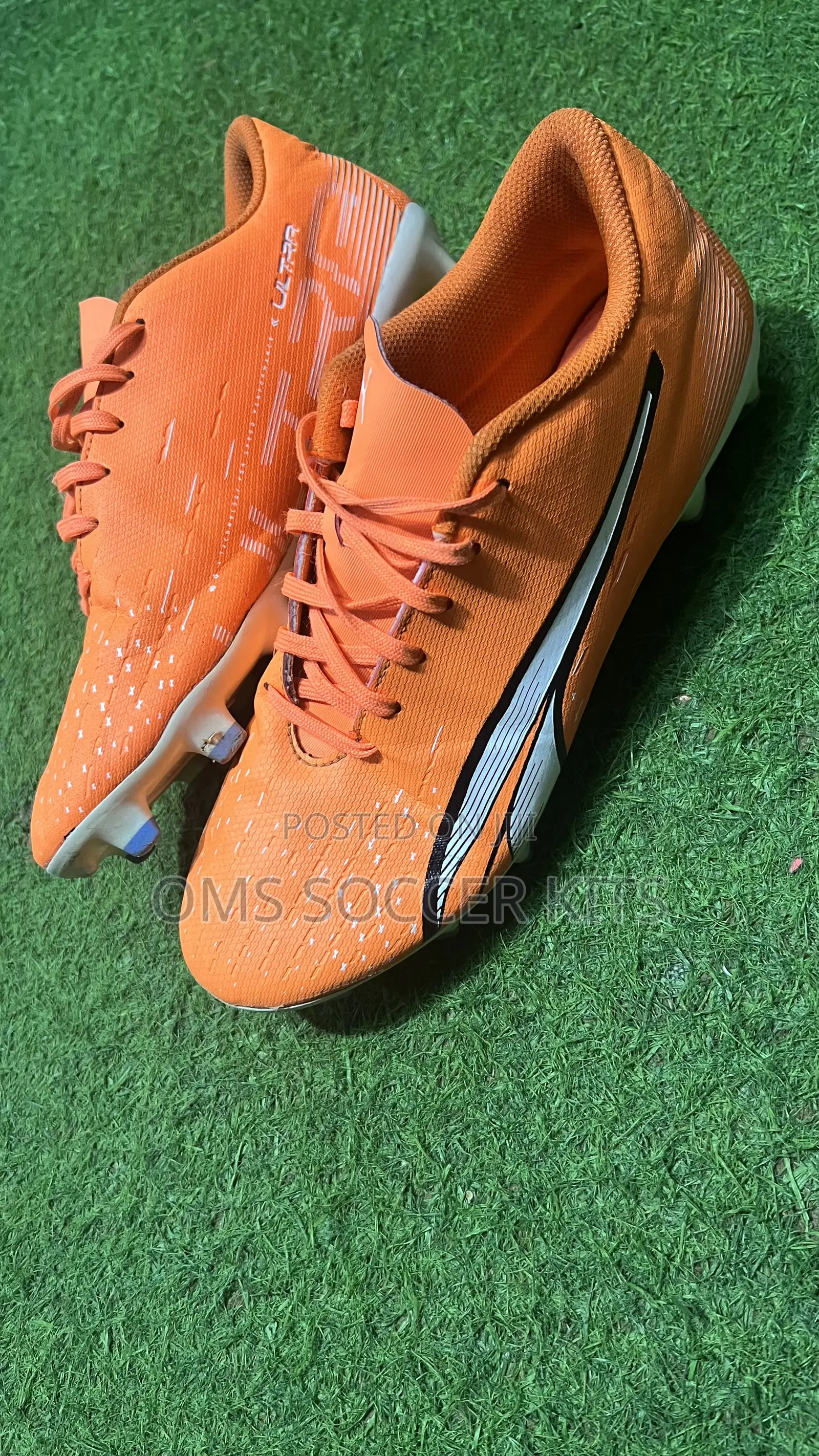 Puma Ultra Play Fg/Ag Football Boots. (41)