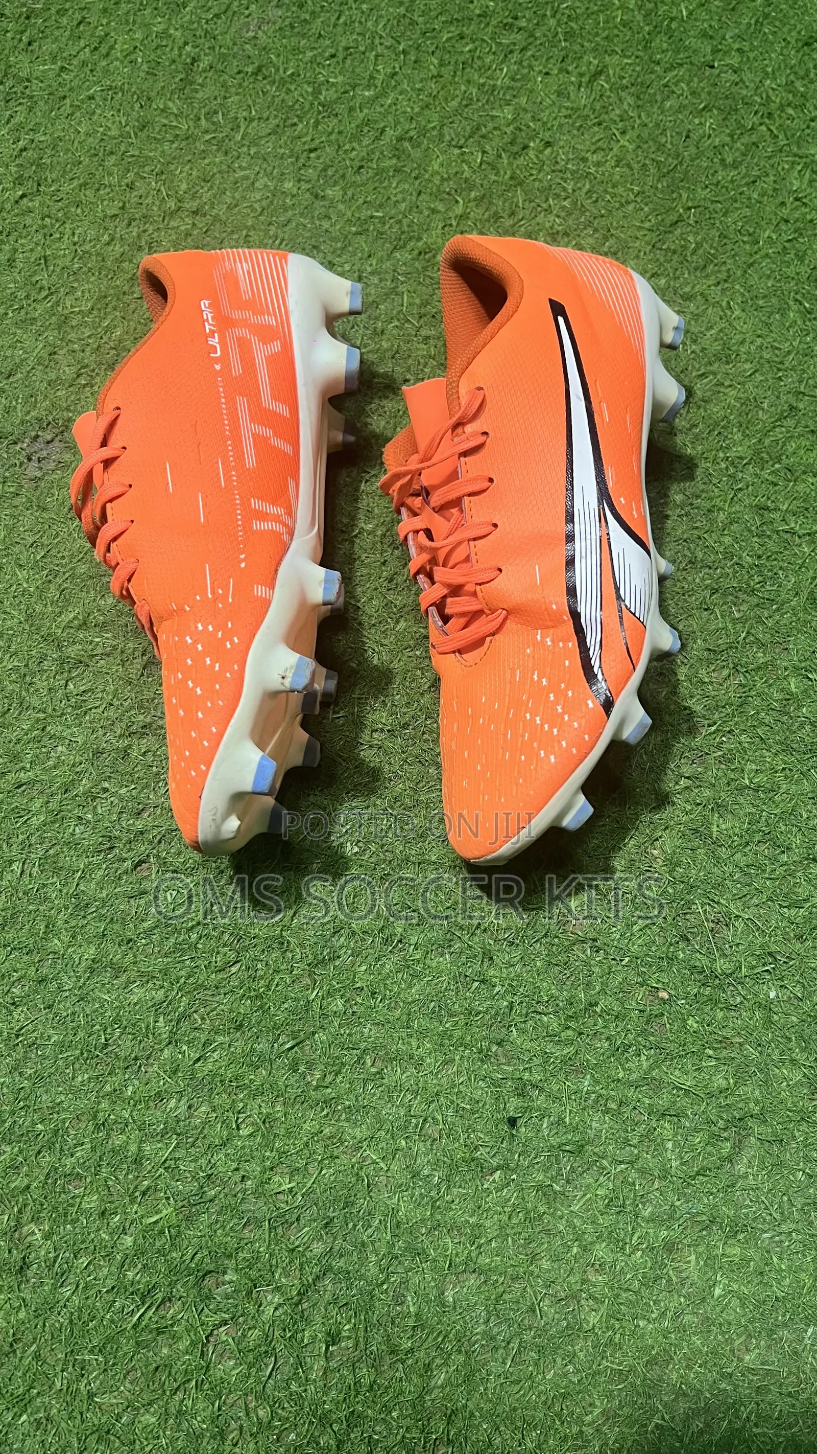 Puma Ultra Play Fg/Ag Football Boots. (41)