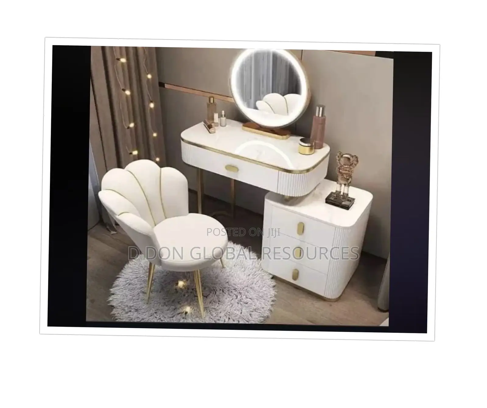 Makeup Desk