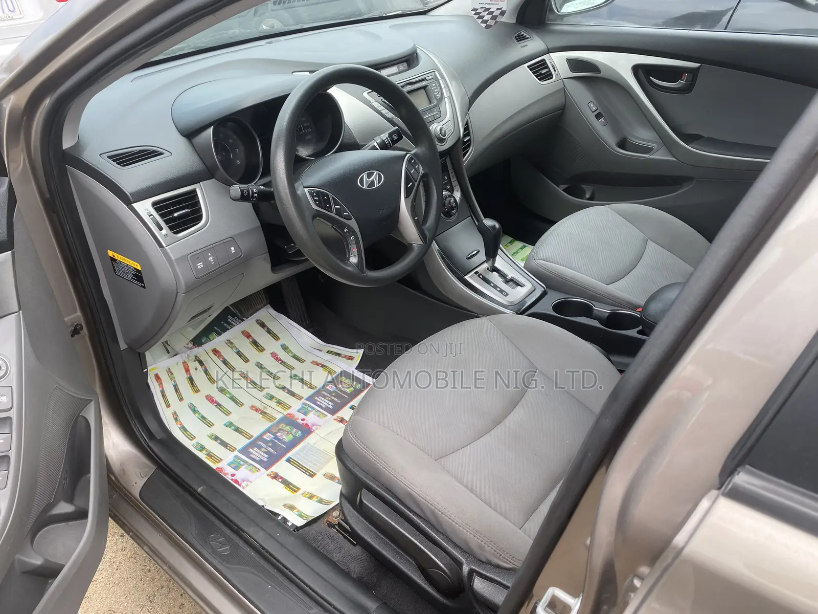 Hyundai Elantra GLS Sedan FWD (1.8L 4cyl 6M) 2013 Brown