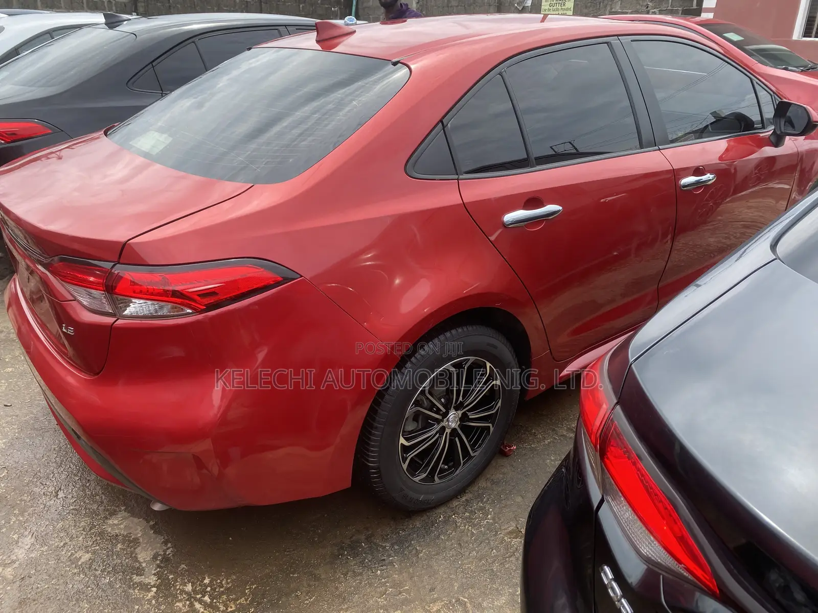 Toyota Corolla LE 2021 Red